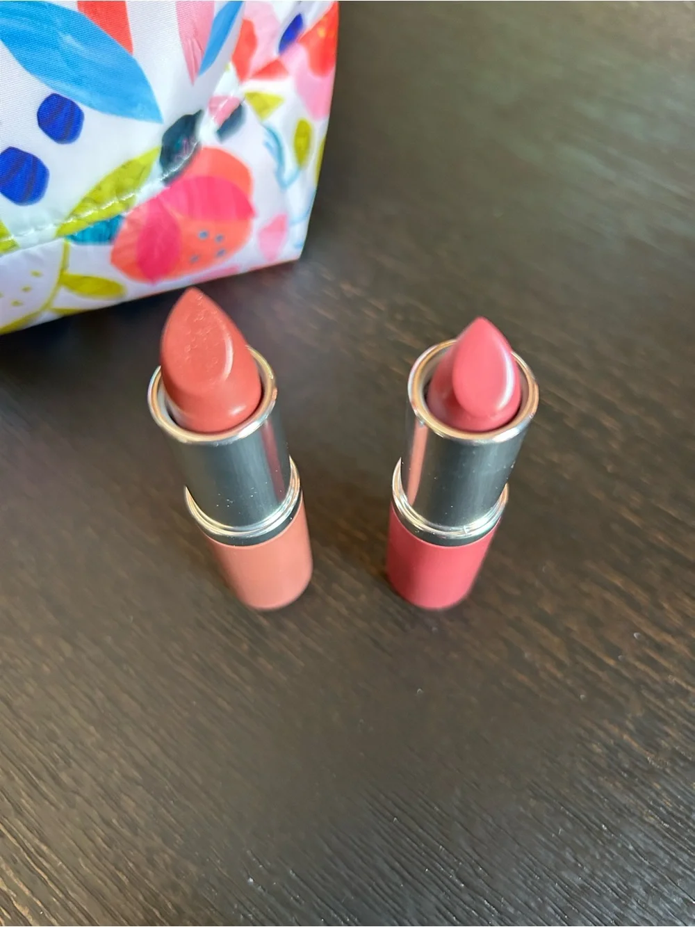 NWT Clinique Floral Makeup Bag & 2 Lipsticks Bare Pop Plum Pop Nude Pink Set New
